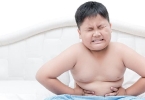 小孩子呕吐肚子痛怎么办