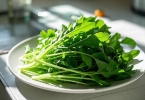 这些野菜已被列入“伤肝黑名单”，吃多了导致肝硬化？医生告知！